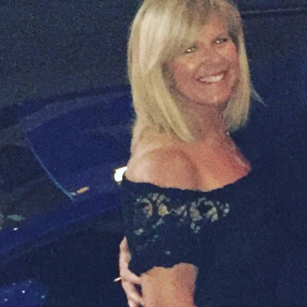 Meet your Posher, Sandy